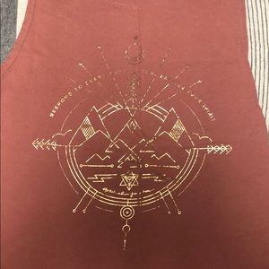 Soft tank with graphic detail